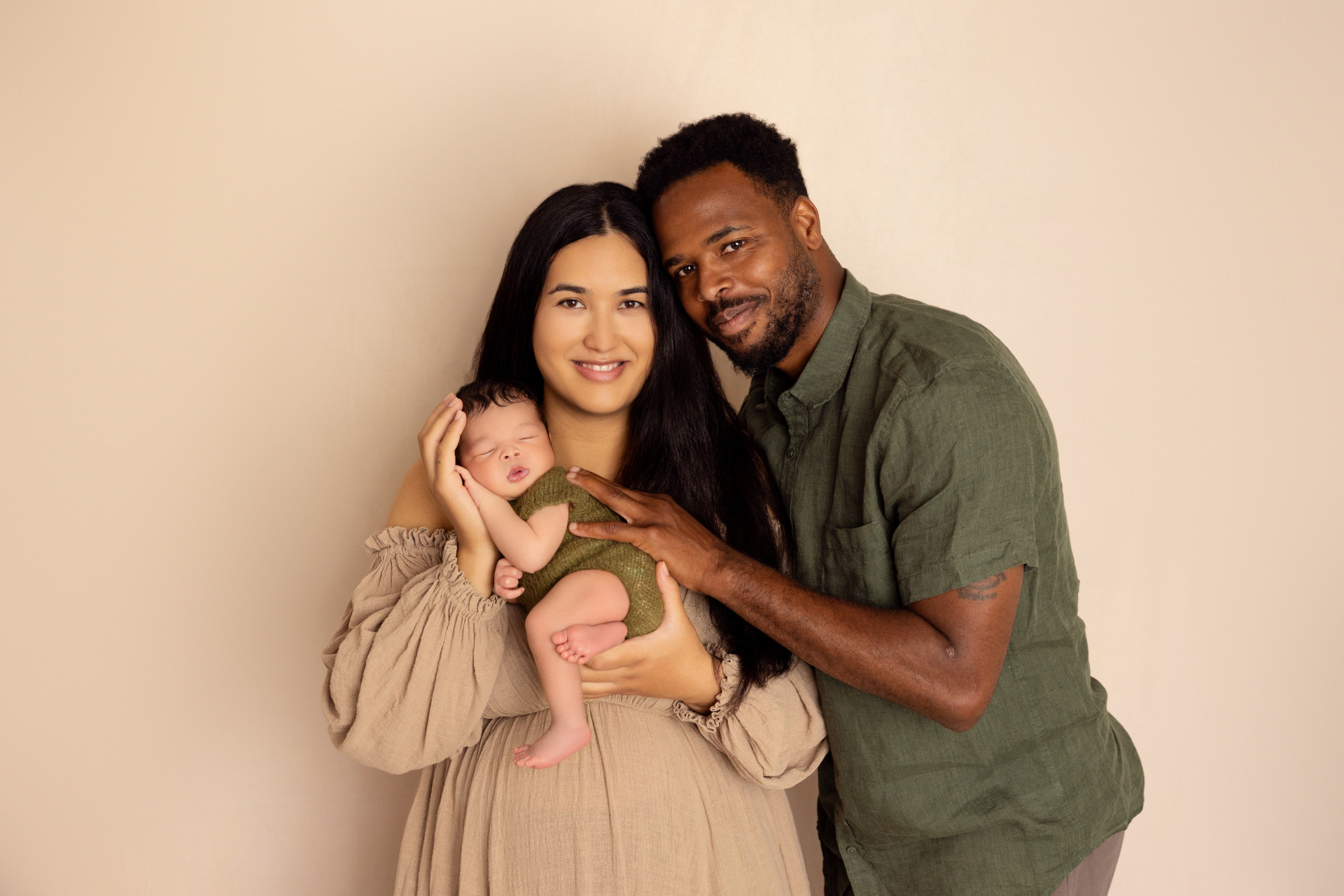 family portrait with newborn