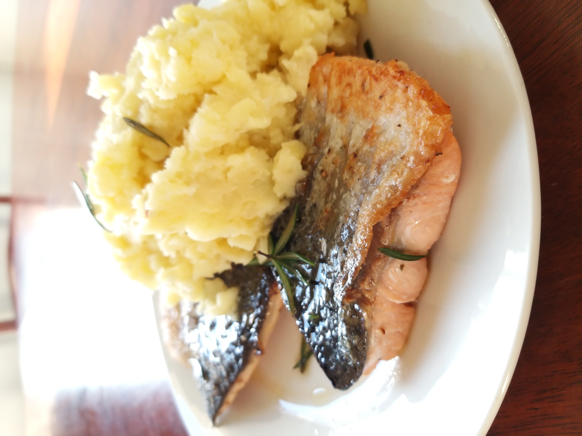 salmon and mashed potatoes